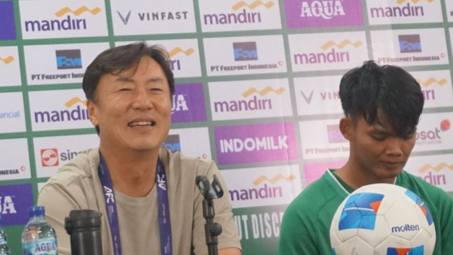 Pelatih Laos U-23 Sebut Timnas Indonesia Lebih Kuat Saat Dilatih Shin Tae-yong