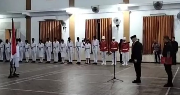 Kaidel Kukuhkan 60 Anggota Paskibra