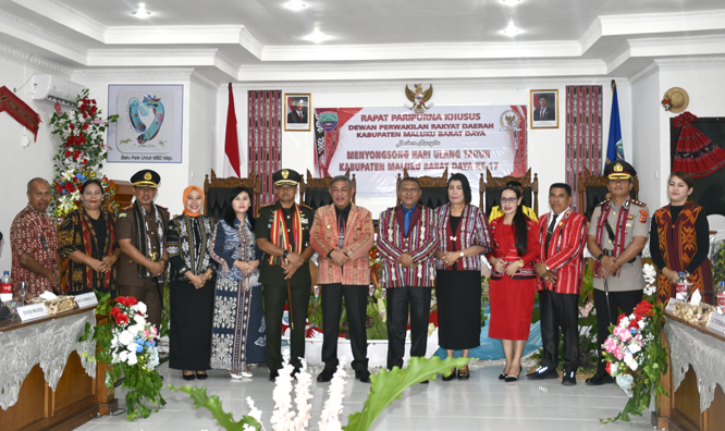 Pemkab MBD Gelar Rapat Paripurna Istimewa dalam Rangka HUT ke-17