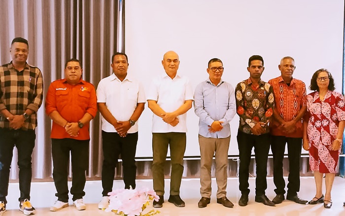 Bupati Aru Hadiri Launching Website Desa