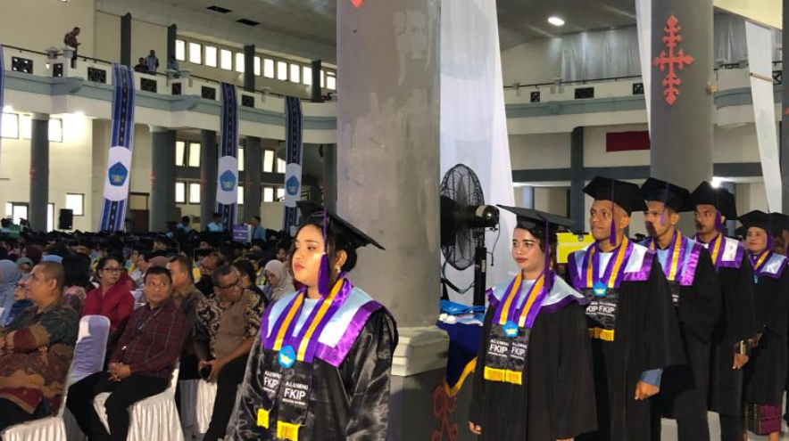 Unpatti Wisuda 923 Lulusan, Gubernur Maluku: Jadilah Pelopor Kemajuan Daerah