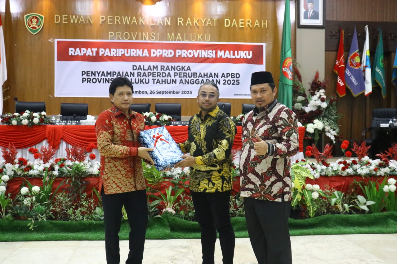 Rapat Paripurna DPRD Maluku Bahas Rancangan Perubahan Anggaran 2025