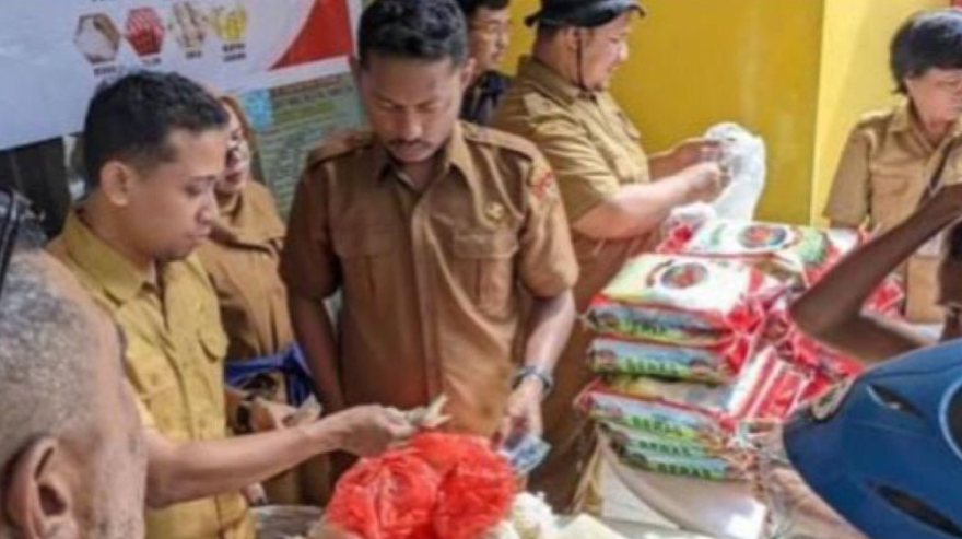 Tekan Inflasi di Tengah Cuaca Ekstrem, Pemkot Ambon Gelar Pasar, Murah Diserbu Warga