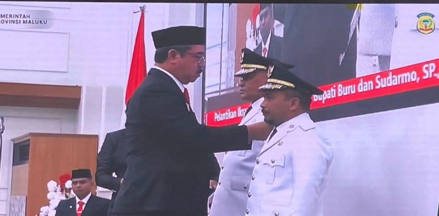 Gubernur Maluku Lantik Bupati dan Wakil Bupati Buru Terpilih Periode 2025–2030
