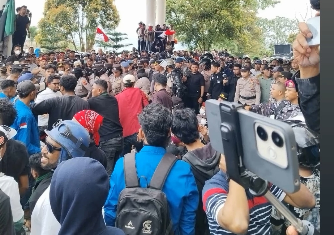 735 Personel TNI-Polri Dikerahkan Amankan Aksi Demonstrasi di Ambon