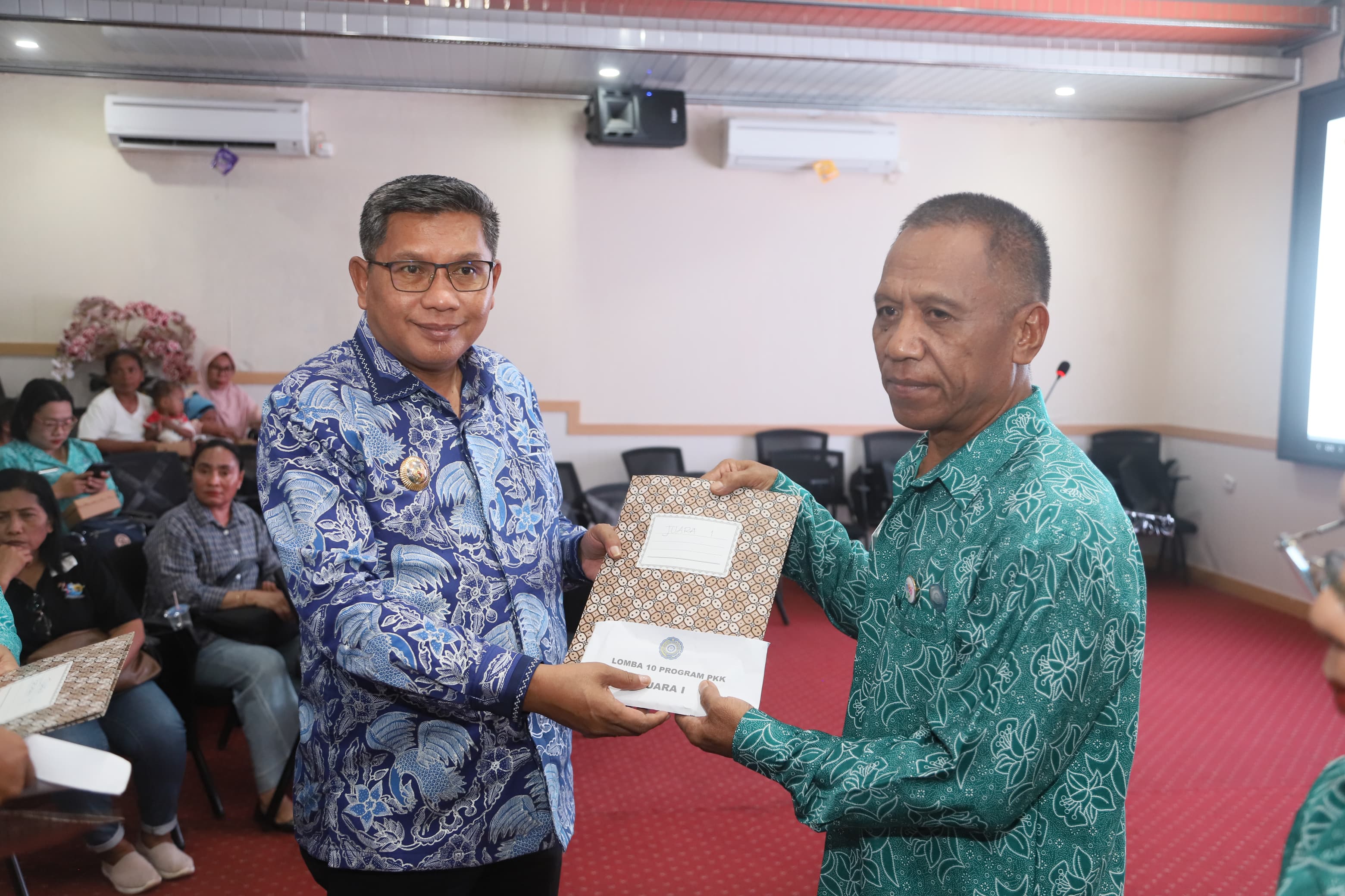Desa Poka Sabet Juara Lomba 10 Program Pokok PKK Tingkat Kota Ambon