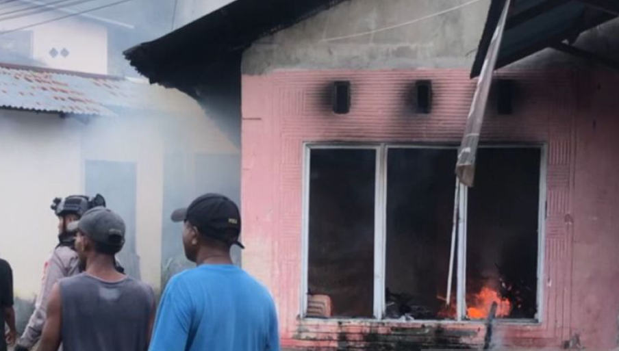 Bentrok Antar Warga Desa Hunuth dan Hitu Berawal dari Tawuran Pelajar