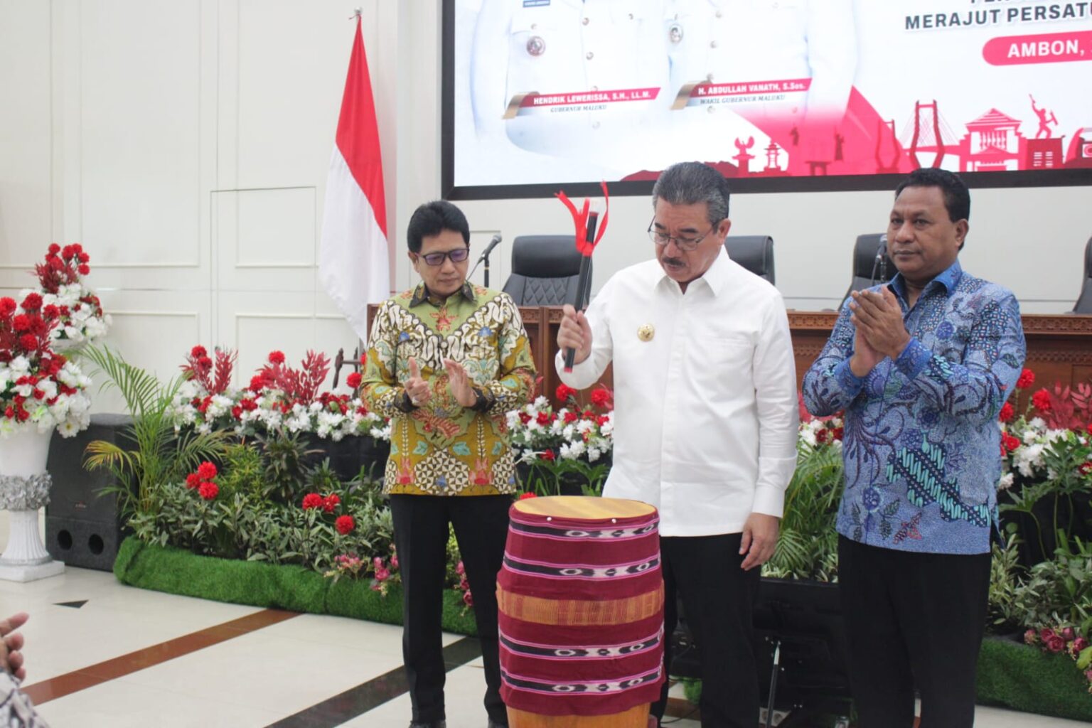 Hendrik Lewerissa Buka Rakor Bersama Bupati/Walikota se-Maluku