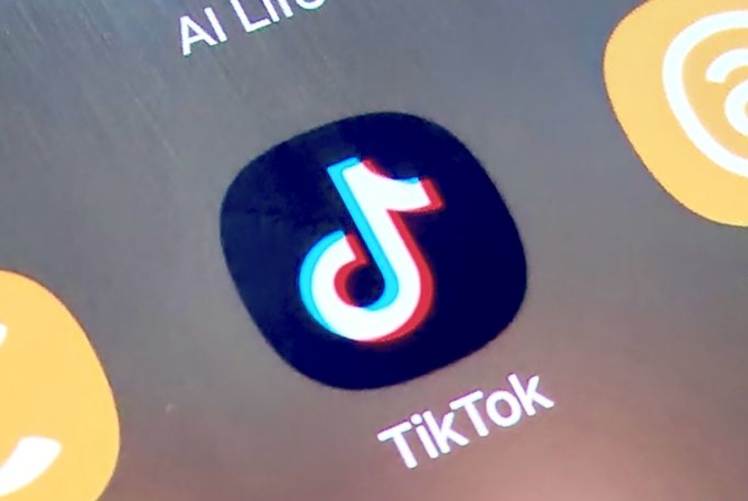 Fitur Live di TikTok Kembali Aktif Setelah Kericuhan Mereda
