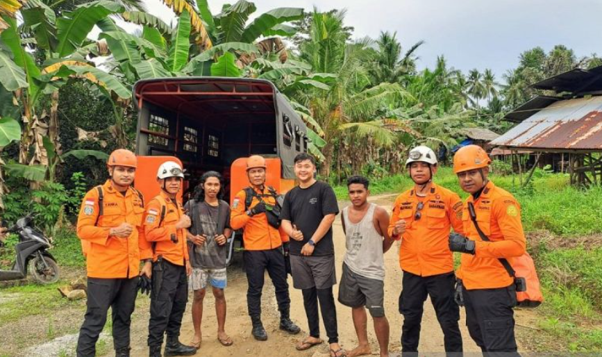 Tersesat Semalam di Hutan Tawiri, Tiga Pemuda Ditemukan Selamat