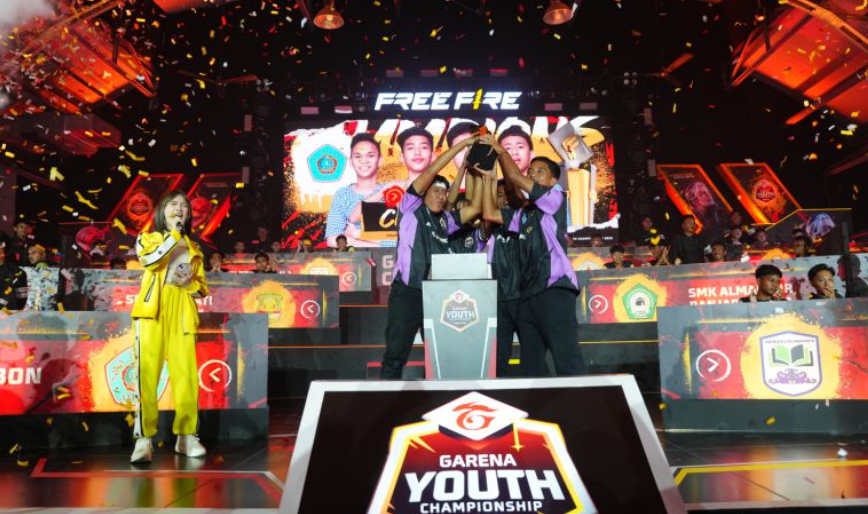 SMAN 5 Ambon Juara Garena Youth Championship 2025 Free Fire