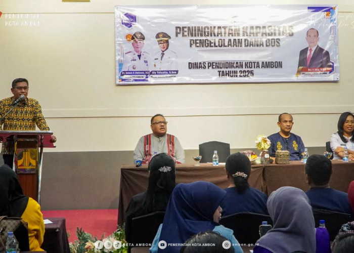 Wali Kota Ambon Tekankan Transparansi dan Profesionalisme dalam Pengelolaan Dana BOS