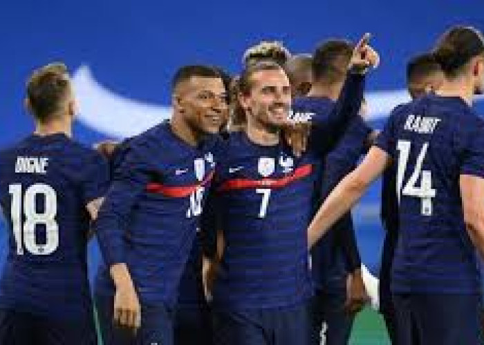 Prancis VS Ukraina, Les Bleus Menang 2-0