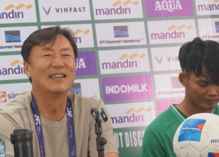 Pelatih Laos U-23 Sebut Timnas Indonesia Lebih Kuat Saat Dilatih Shin Tae-yong