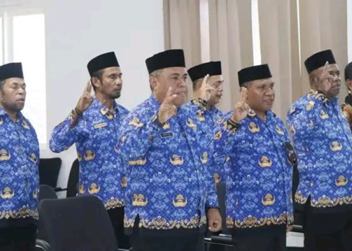 Kaidel Lantik 10 Pejabat Pimpinan Tinggi Pratama