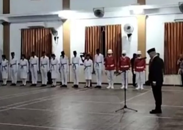 Kaidel Kukuhkan 60 Anggota Paskibra