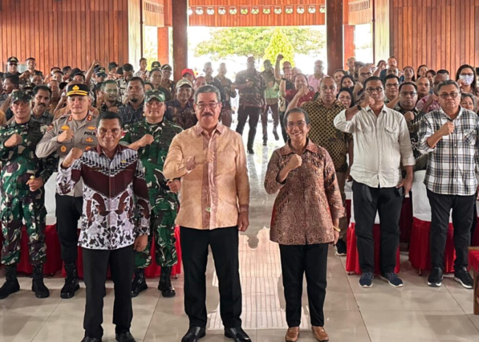 Gubernur Lewerissa Dorong Perjuangan Provinsi Kepulauan dan Penguatan Desa di KKT