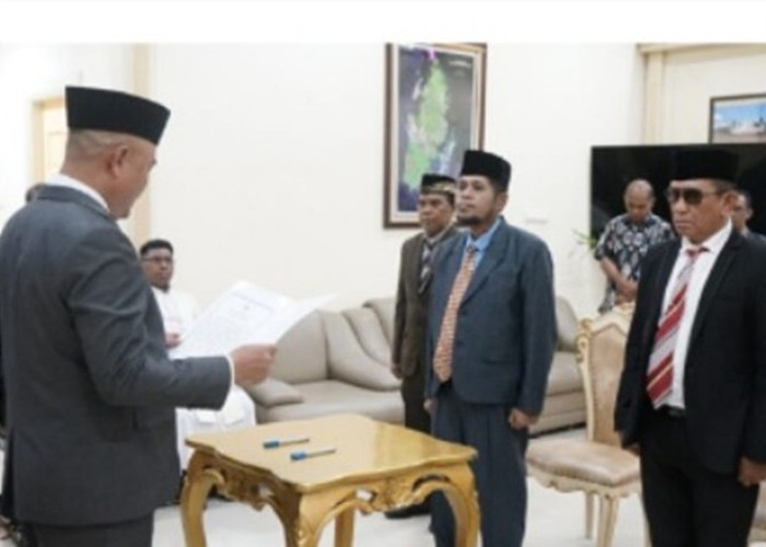 Kaidel Lantik Direksi Baru PDAM Tirta Gwamar