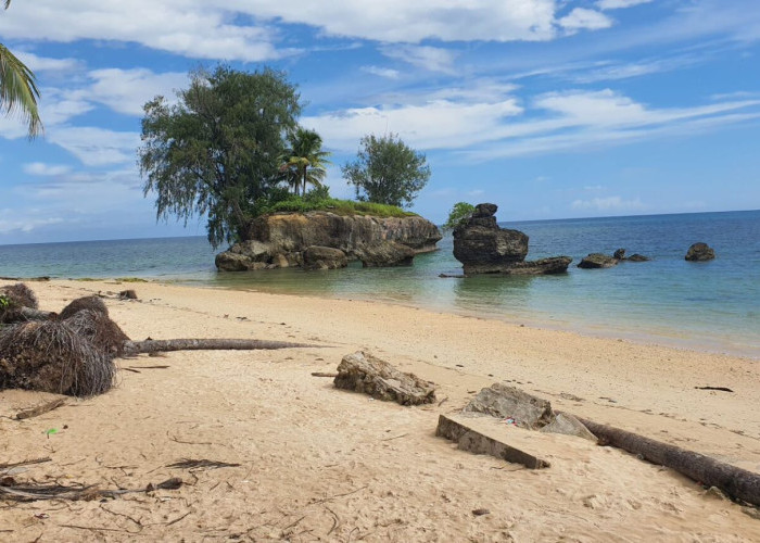Pemkab Aru Perketat Pengambilan Galian C di Pesisir Dobo