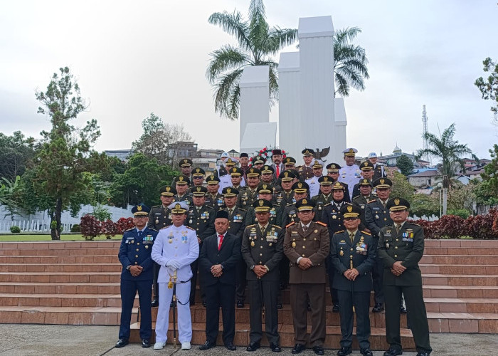 Pemprov Maluku Gelar Upacara Hari Pahlawan di TMP Kapahaha Ambon