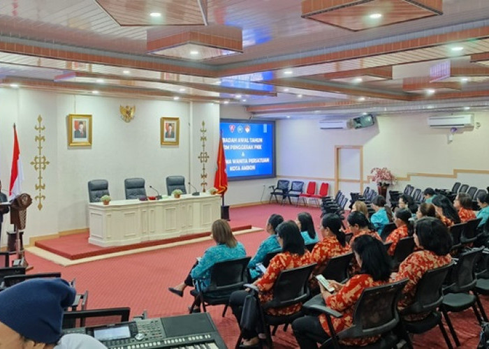 Awali Kerja di 2026, TP-PKK Kota Ambon dan DWP Gelar Doa bersama