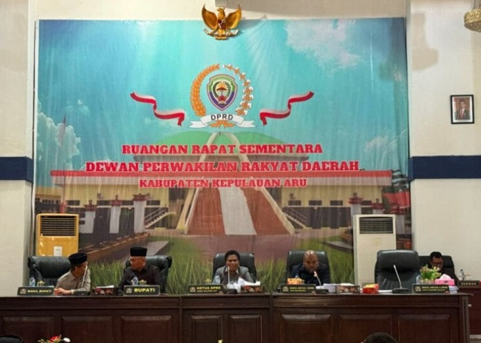 Pemkab Kepulauan Aru Sampaikan Ranperda Pertanggungjawaban Pelaksaan APBD 2025
