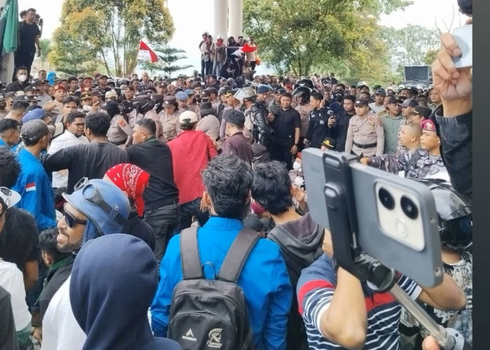 735 Personel TNI-Polri Dikerahkan Amankan Aksi Demonstrasi di Ambon