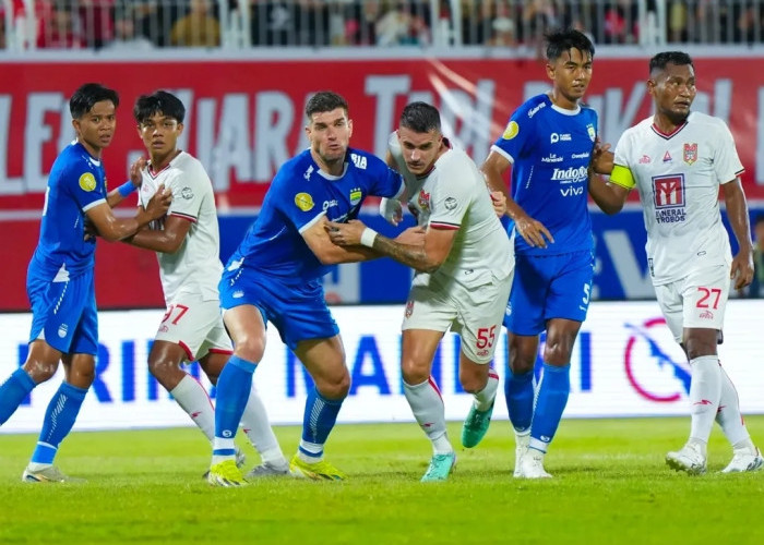 Malut United Menang Tipis Atas Persib, Imran Nahumarury Puji Kerja Keras Pemain