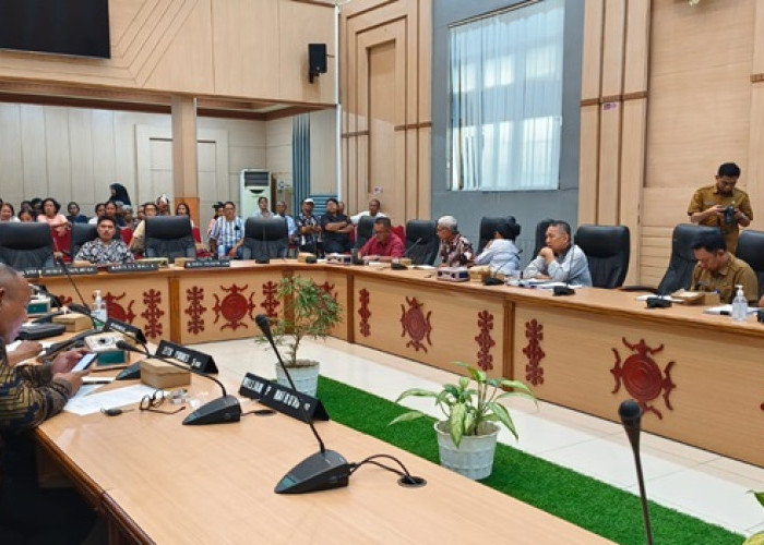 Warga Kayu Tiga Temui DPRD Ambon Pertanyakan Status Tanah ke BPN