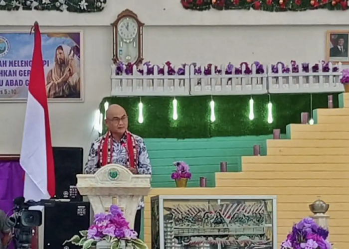 Bupati Kepulauan Aru Hadiri Persidangan ke-28 Jemaat GPM Matbali 