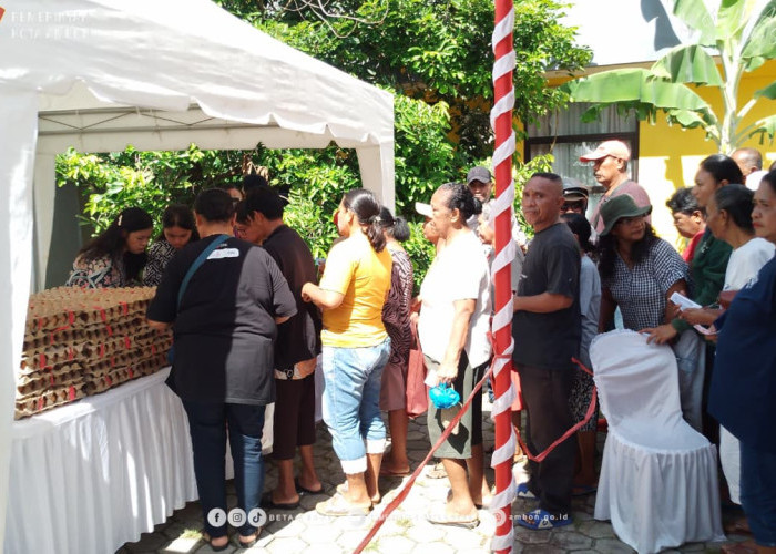 Pemkot Ambon Gelar Pasar Murah Jelang Natal dan Tahun Baru untuk Ringankan Beban Warga