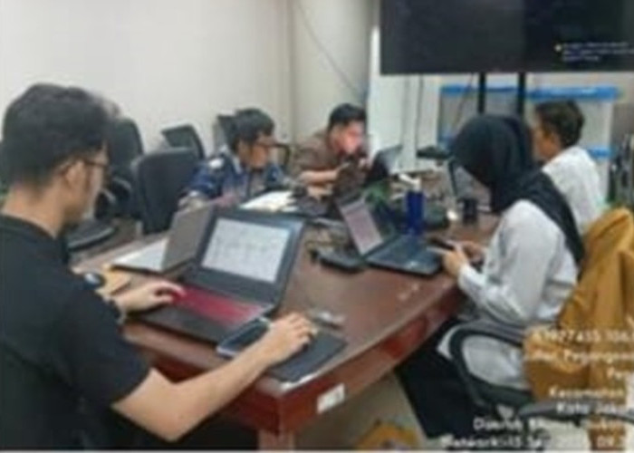 Progres PLTS Terpadu di Wilayah 4 Kepulauan Aru Capai 31,85 Persen  ‎