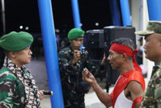 Bupati Aru Sambut 500 Prajurit Yonif TP 912/Satria Aru