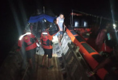 Sembilan Warga Aru Dievakuasi dari Kapal Mati Mesin  