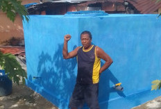 Nikijuluw Realisasikan Bantuan Bak Penampungan Warga Benteng dan Kayu Tiga