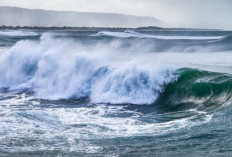 Waspada! Bibit Siklon Tropis 93S Picu Gelombang Tinggi hingga 4 Meter 