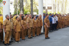 Pimpin Apel Perdana 2026, Wali Kota Ambon Tekankan Adaptasi ASN di Tengah Tekanan Keuangan Daerah